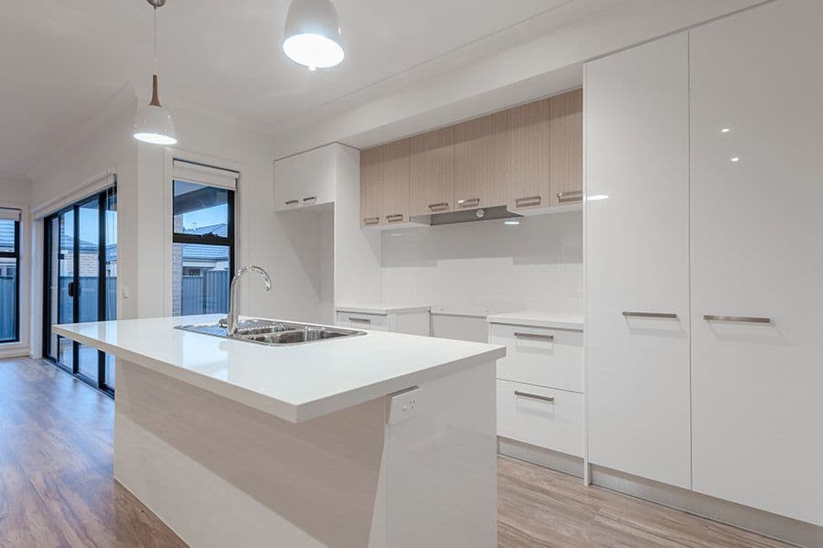 32 Loudon Circuit, Craigieburn VIC 3064, Craigieburn - Thumbnail 2