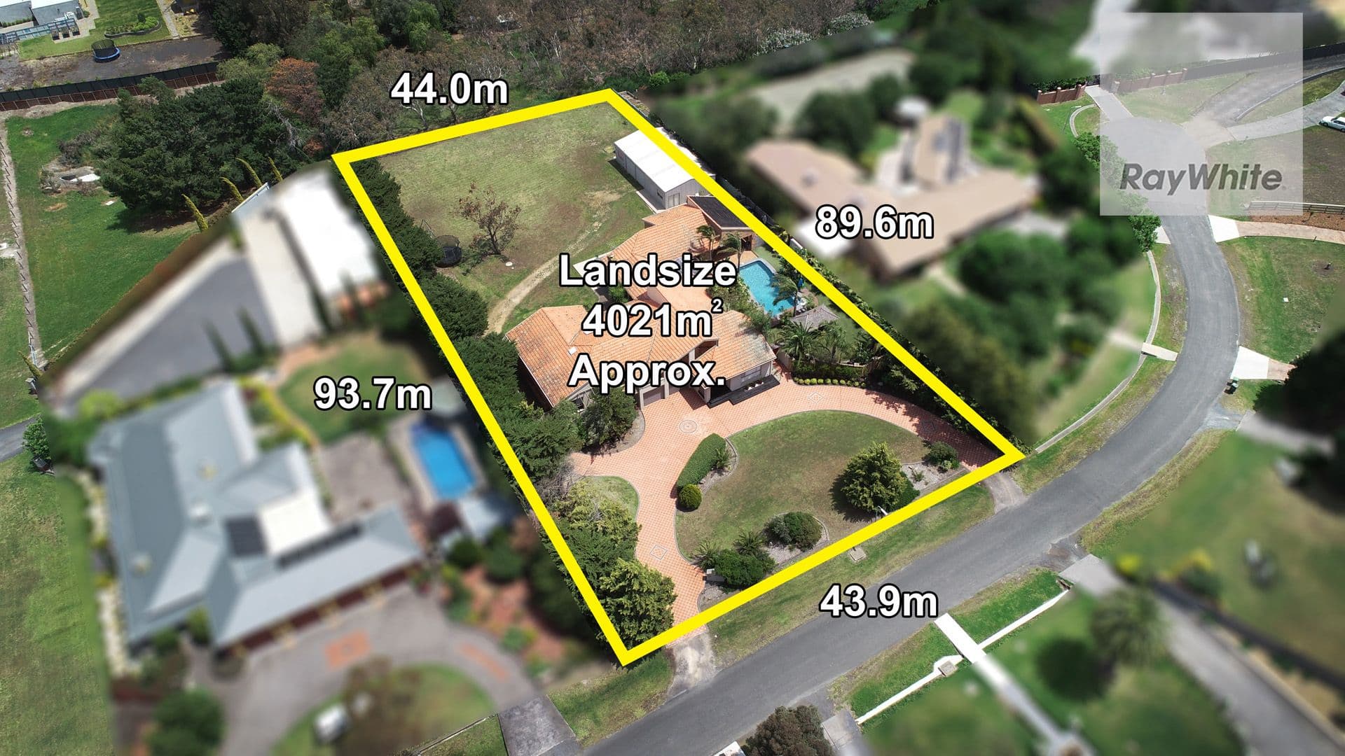 3 Lamark Court, Greenvale VIC 3059, Greenvale - Thumbnail 3