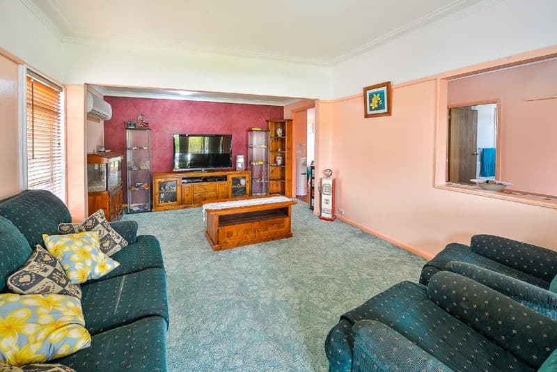13 Hilltop Crescent, CAMPBELLTOWN NSW 2560, Campbelltown - Thumbnail 3