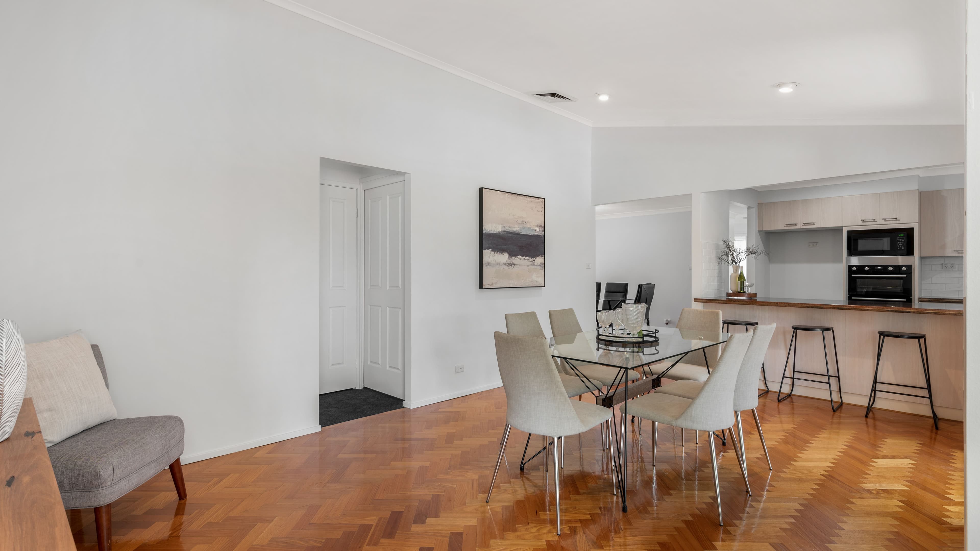 4 Kurpun Place, Glenmore Park NSW 2745, Glenmore Park - Thumbnail 6