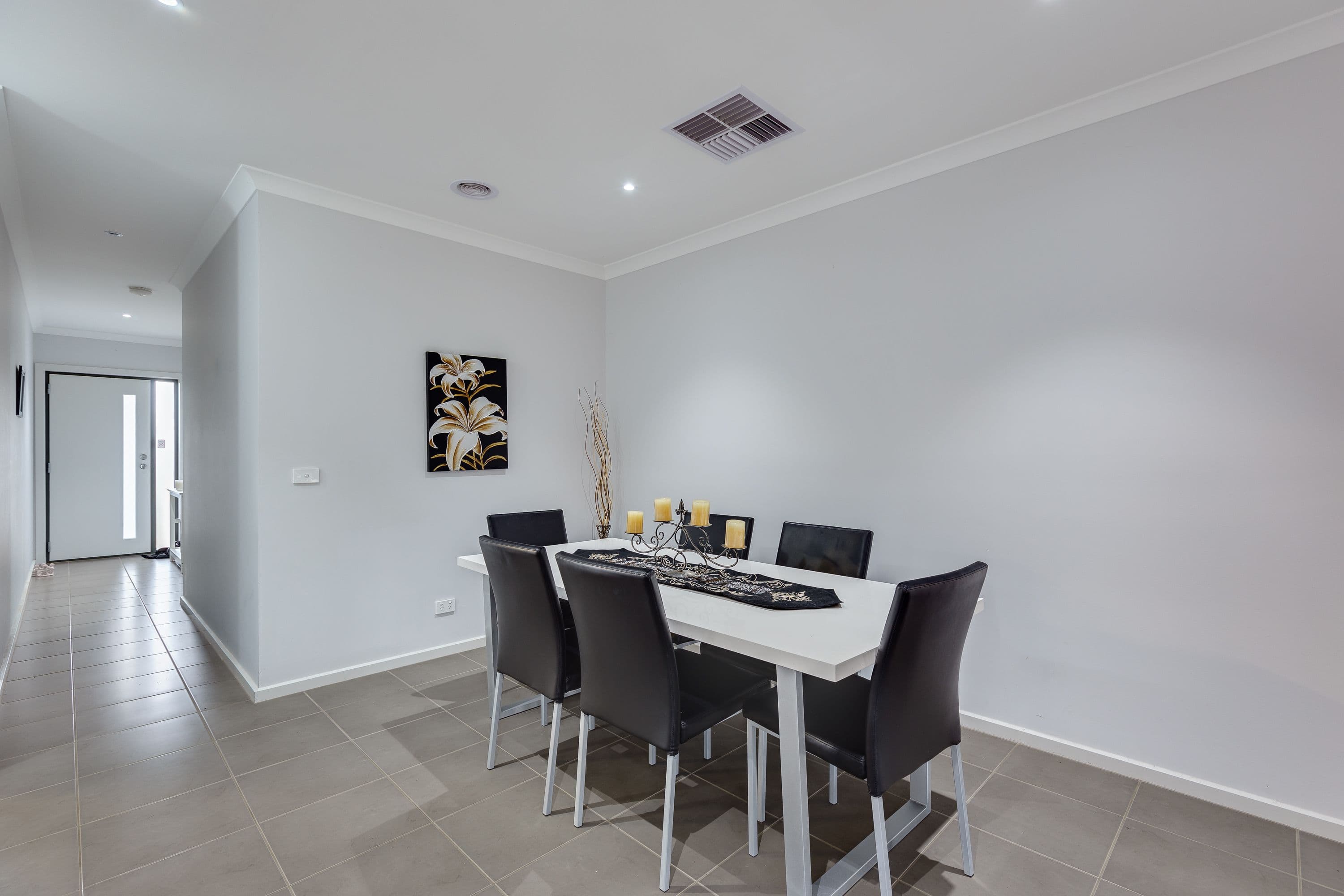 32 Montpellier Crescent, Craigieburn VIC 3064, Craigieburn - Thumbnail 4