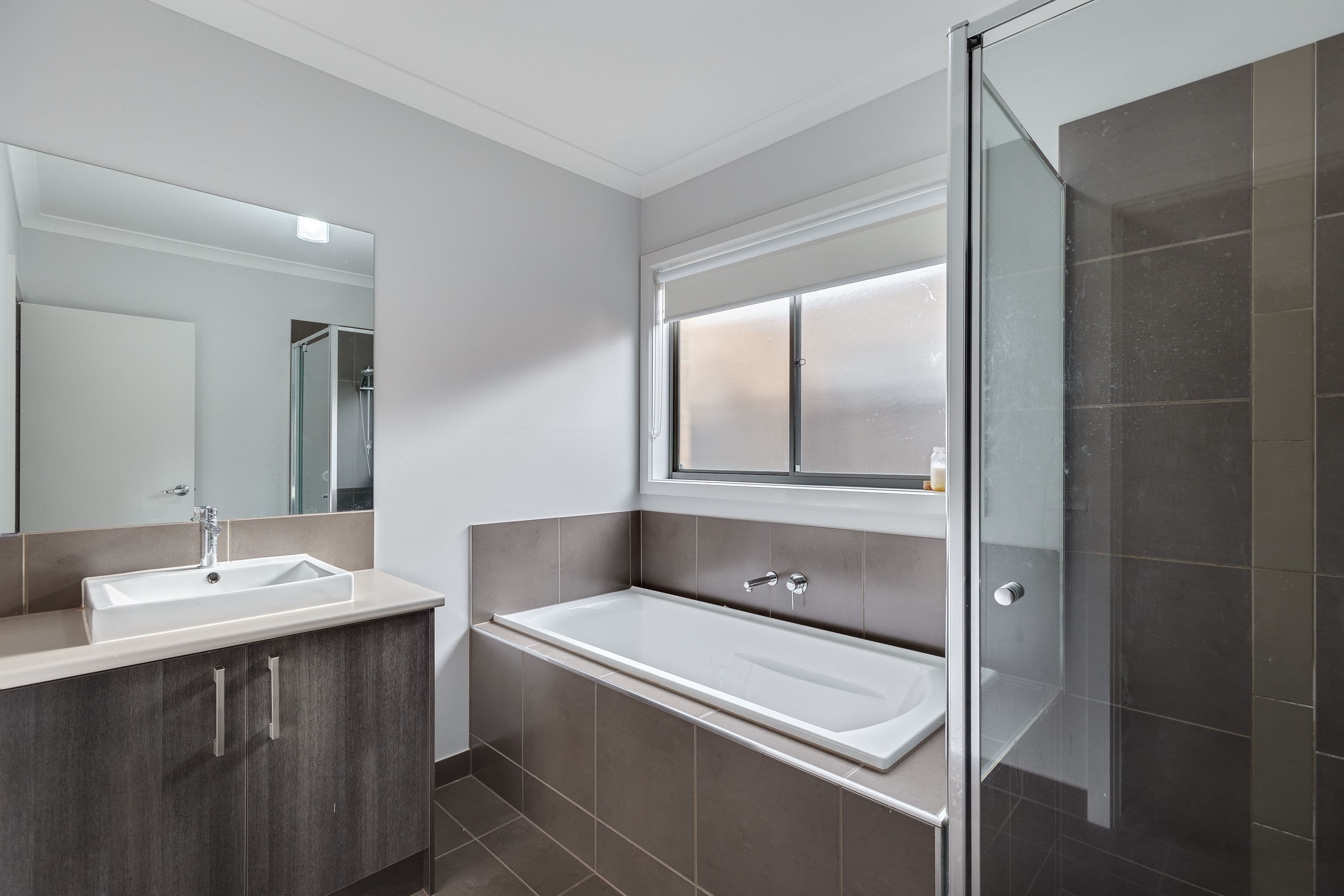 32 Montpellier Crescent, Craigieburn VIC 3064, Craigieburn - Thumbnail 7