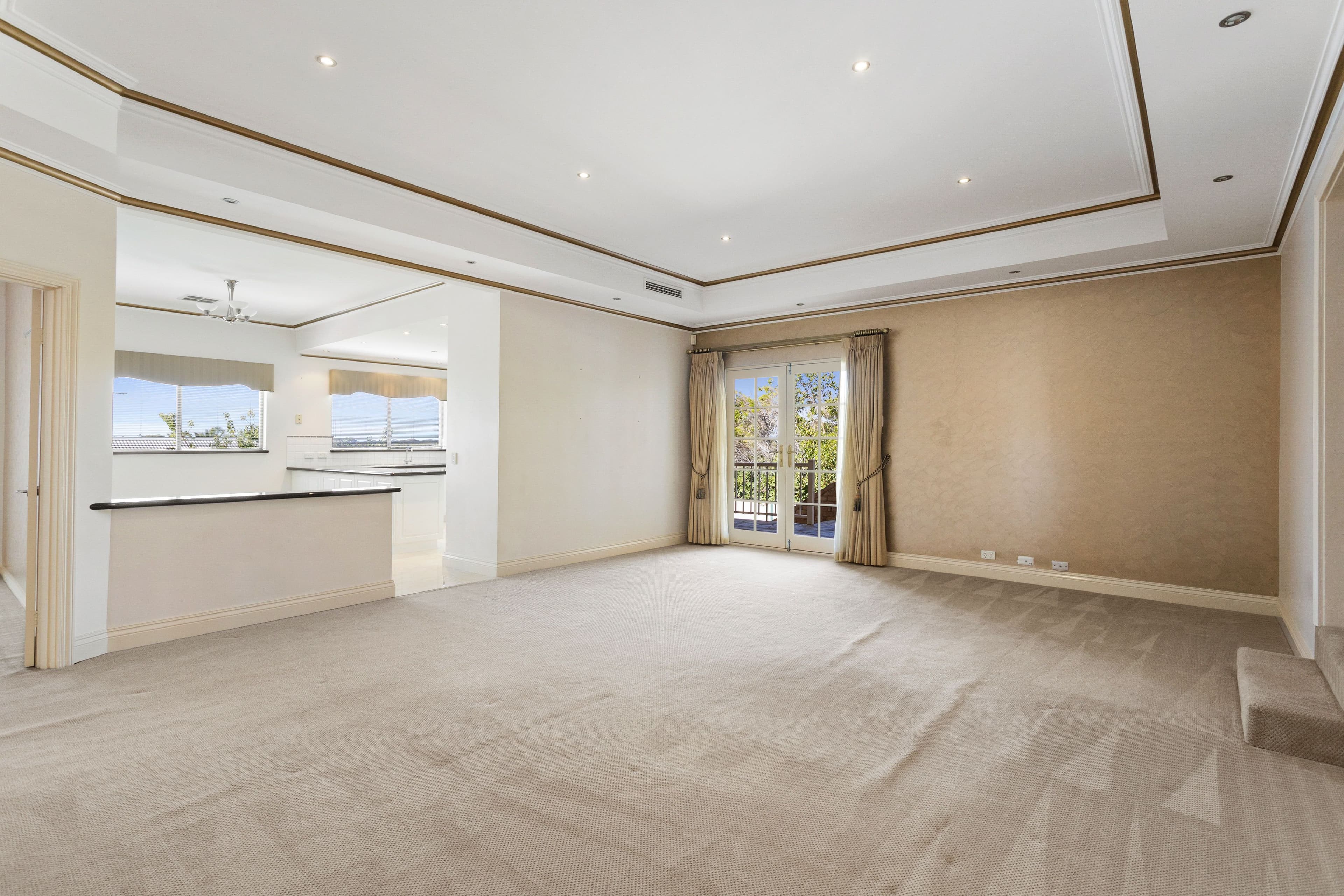 18 Viewcrest Way, Sorrento WA 6020, Sorrento - Thumbnail 7