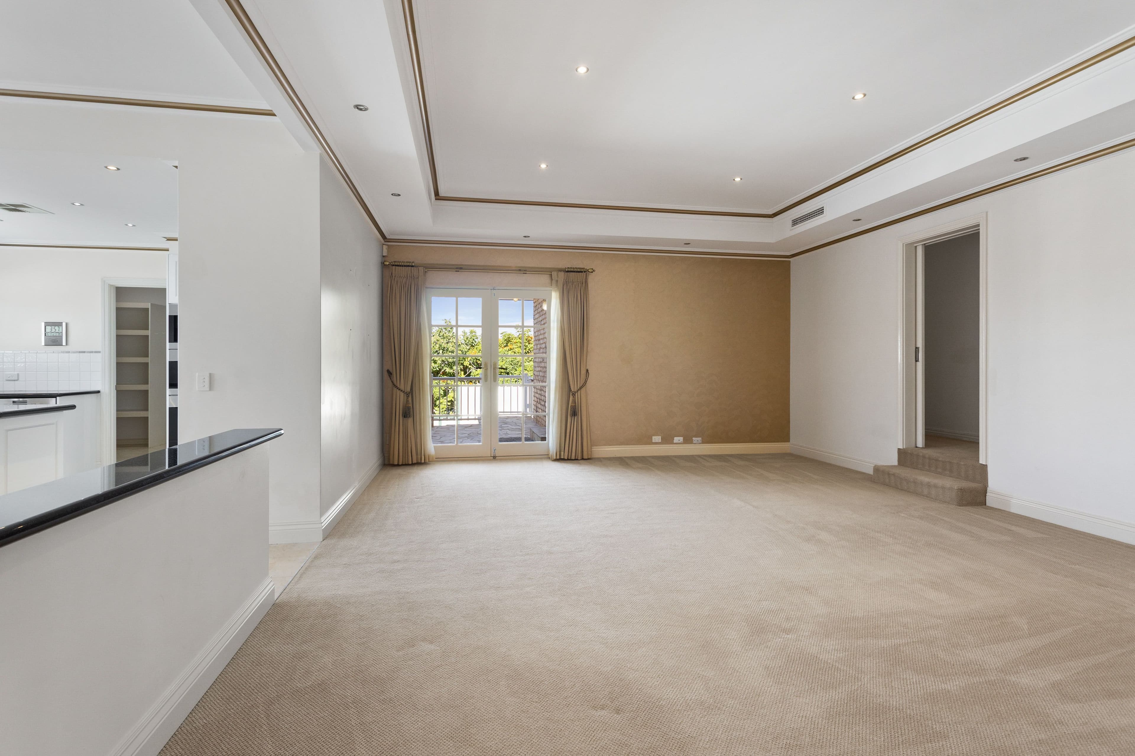 18 Viewcrest Way, Sorrento WA 6020, Sorrento - Thumbnail 8