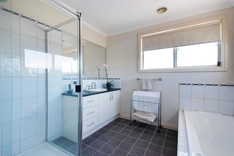 1 Sunburst Street, OAKLEIGH EAST VIC 3166, Oakleigh East - Thumbnail 7