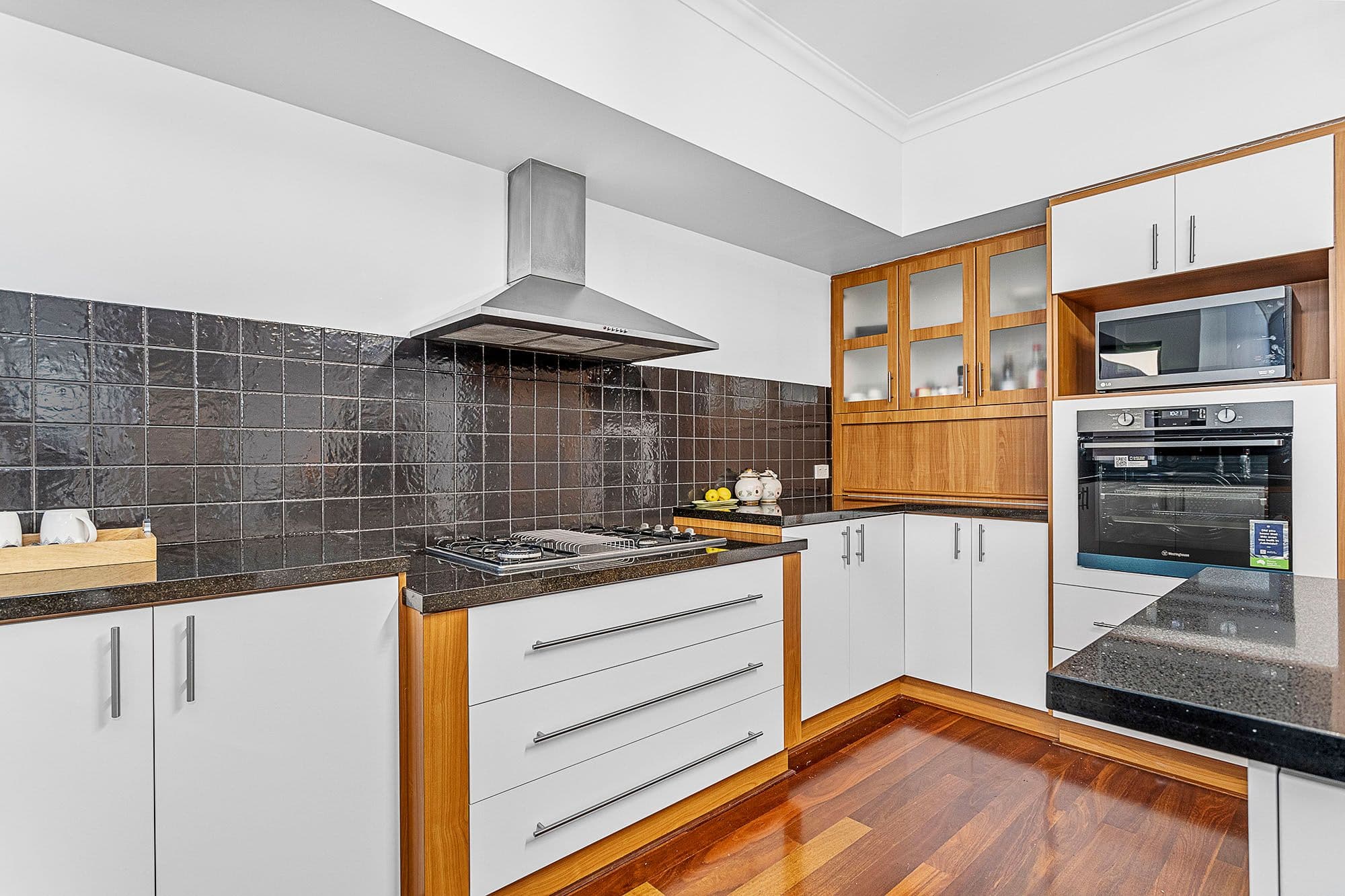 19 Laurino Terrace, Subiaco WA 6008, Subiaco - Thumbnail 7