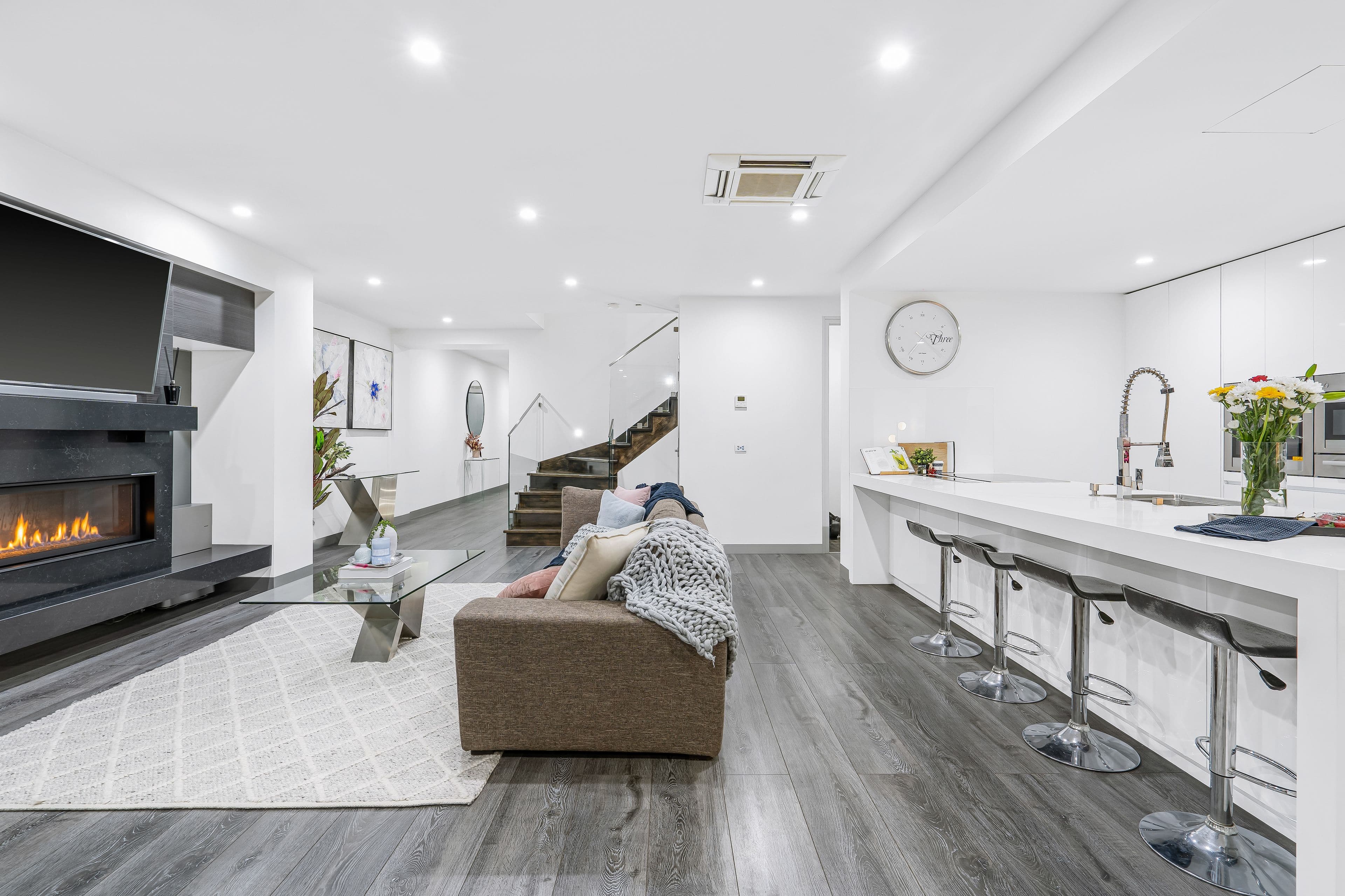 5 Waterview Walk, Caroline Springs VIC 3023, Caroline Springs - Thumbnail 3