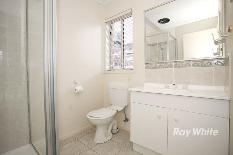 5 Greenlea Grove, HAMPTON PARK VIC 3976, Hampton Park - Thumbnail 6