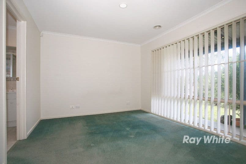 5 Greenlea Grove, HAMPTON PARK VIC 3976, Hampton Park - Thumbnail 7