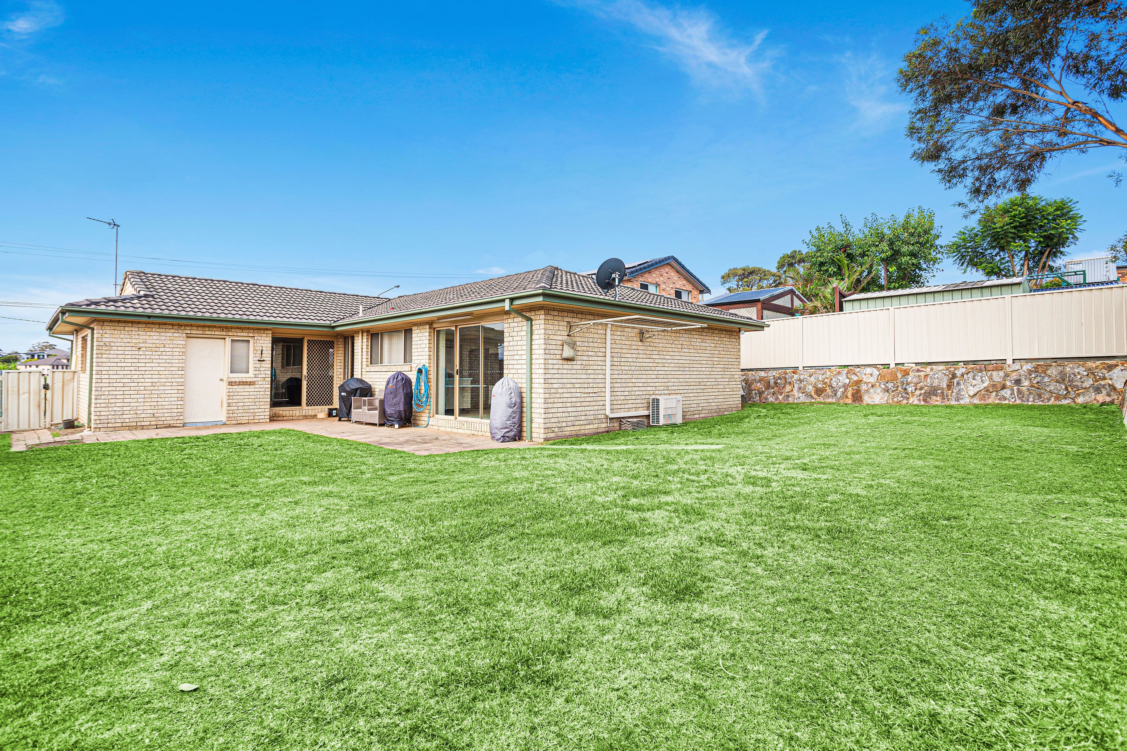 22 Pioneer Drive, Blackbutt - Image 1