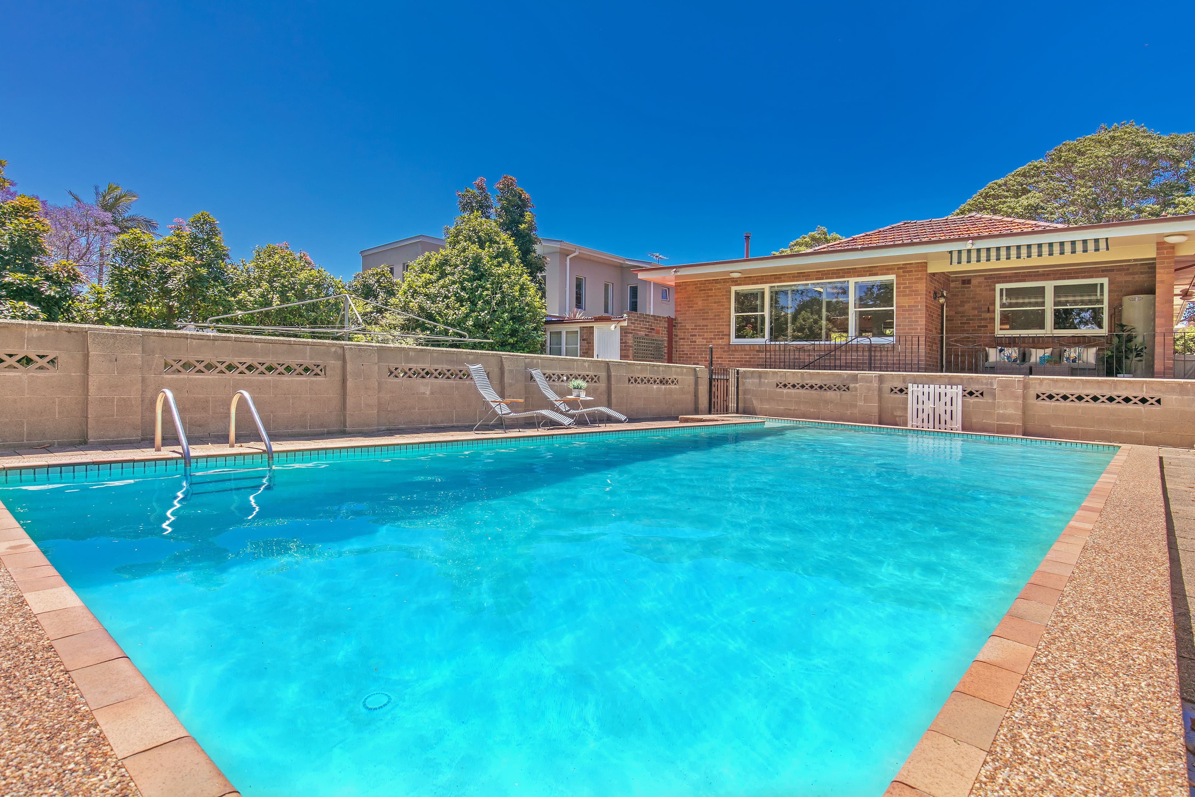 24 Harden Avenue, Northbridge - Thumbnail 2