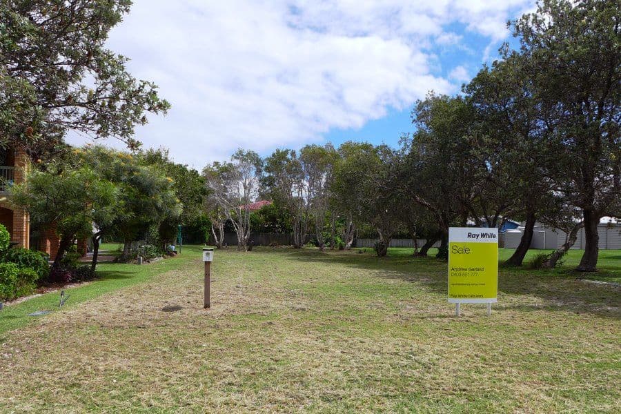 12 Watson Street, CURRIMUNDI QLD 4551, Currimundi - Thumbnail 3