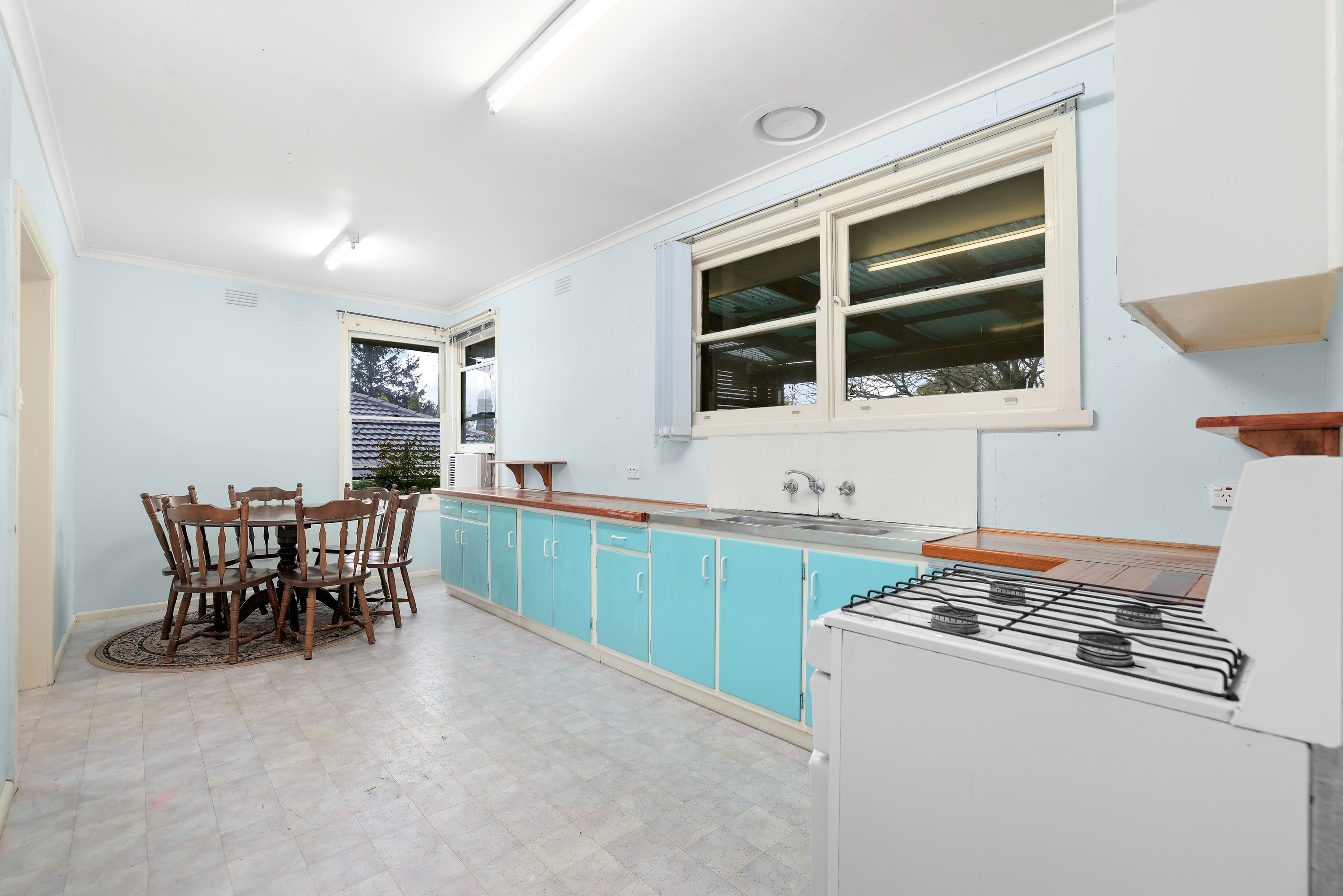 13 Nerissa Street, Ferntree Gully VIC 3156, Ferntree Gully - Thumbnail 5