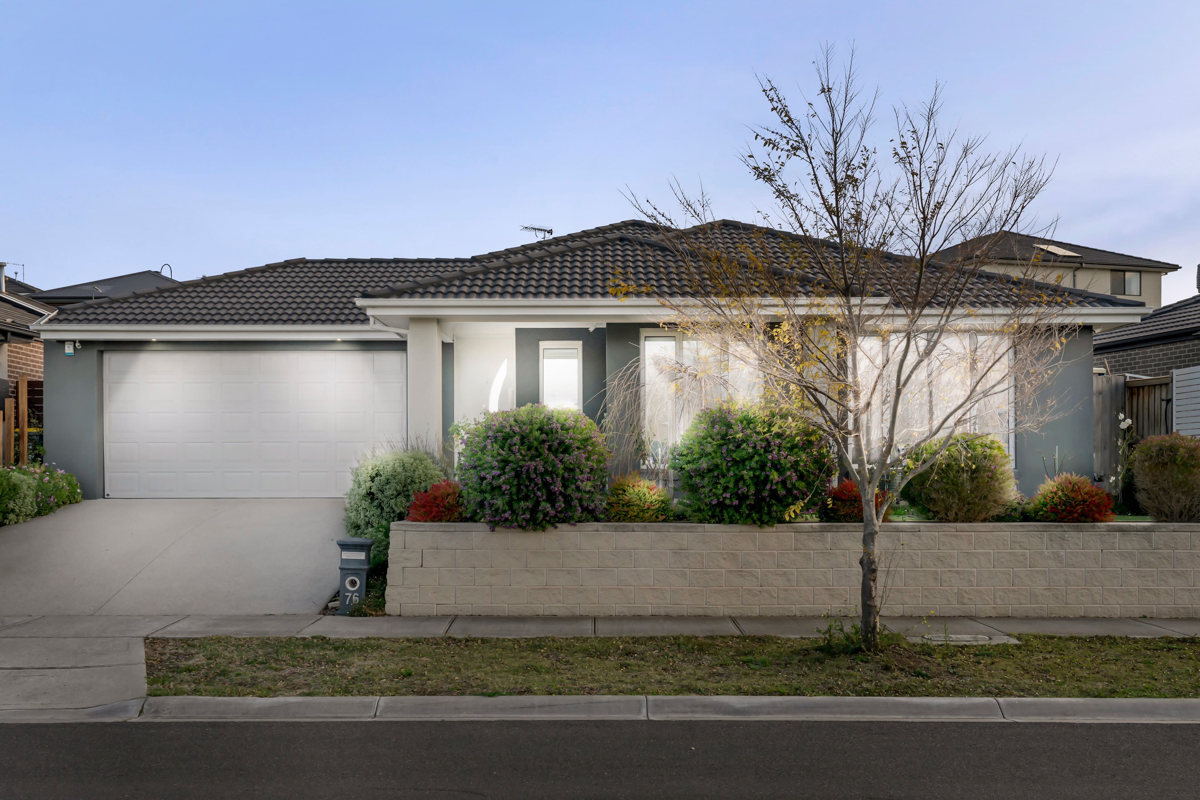 76 Maiden Drive, Sunbury VIC 3429, Sunbury - Image 1