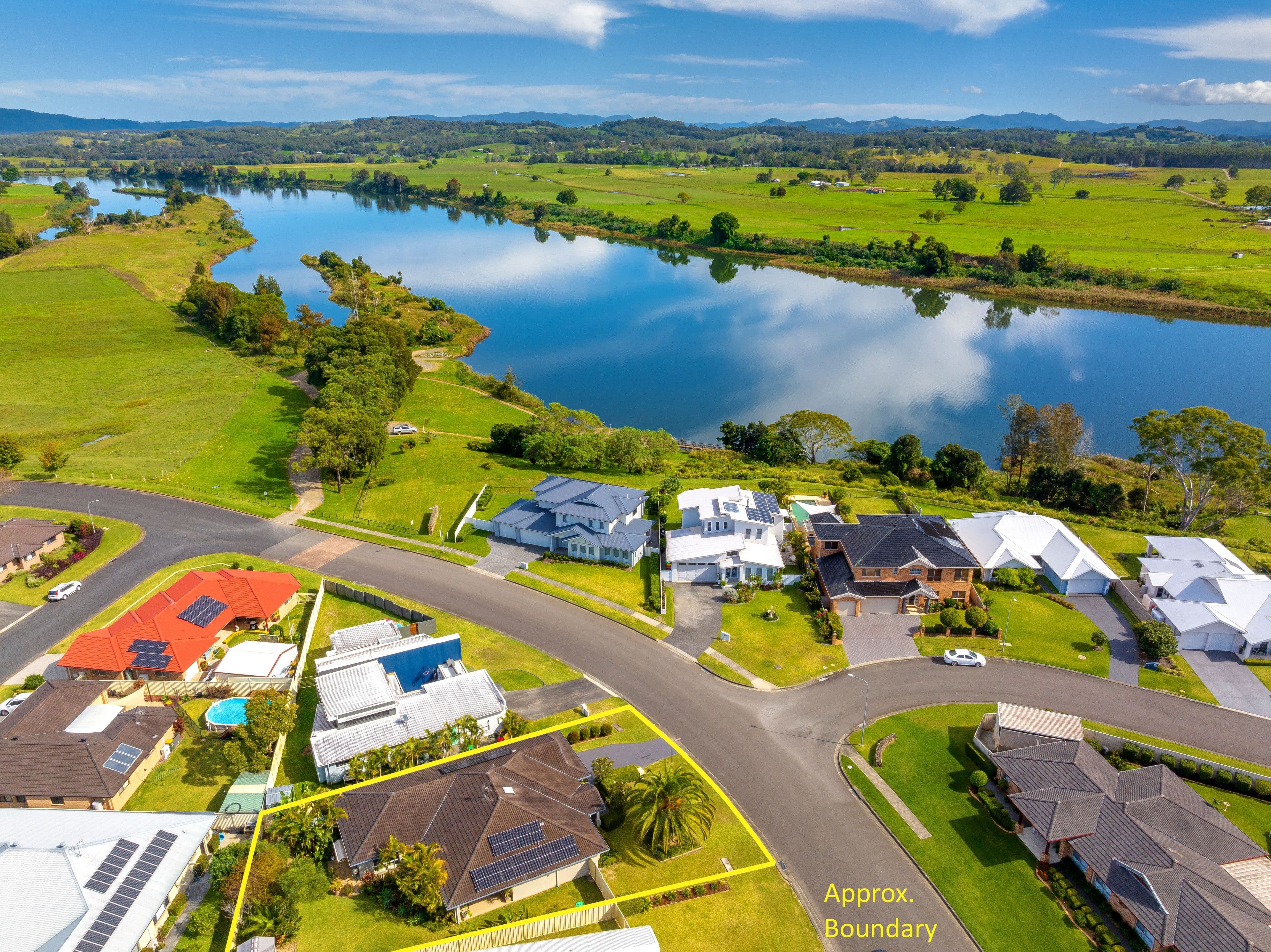 60 Petken Drive, Taree NSW 2430, Taree - Thumbnail 2