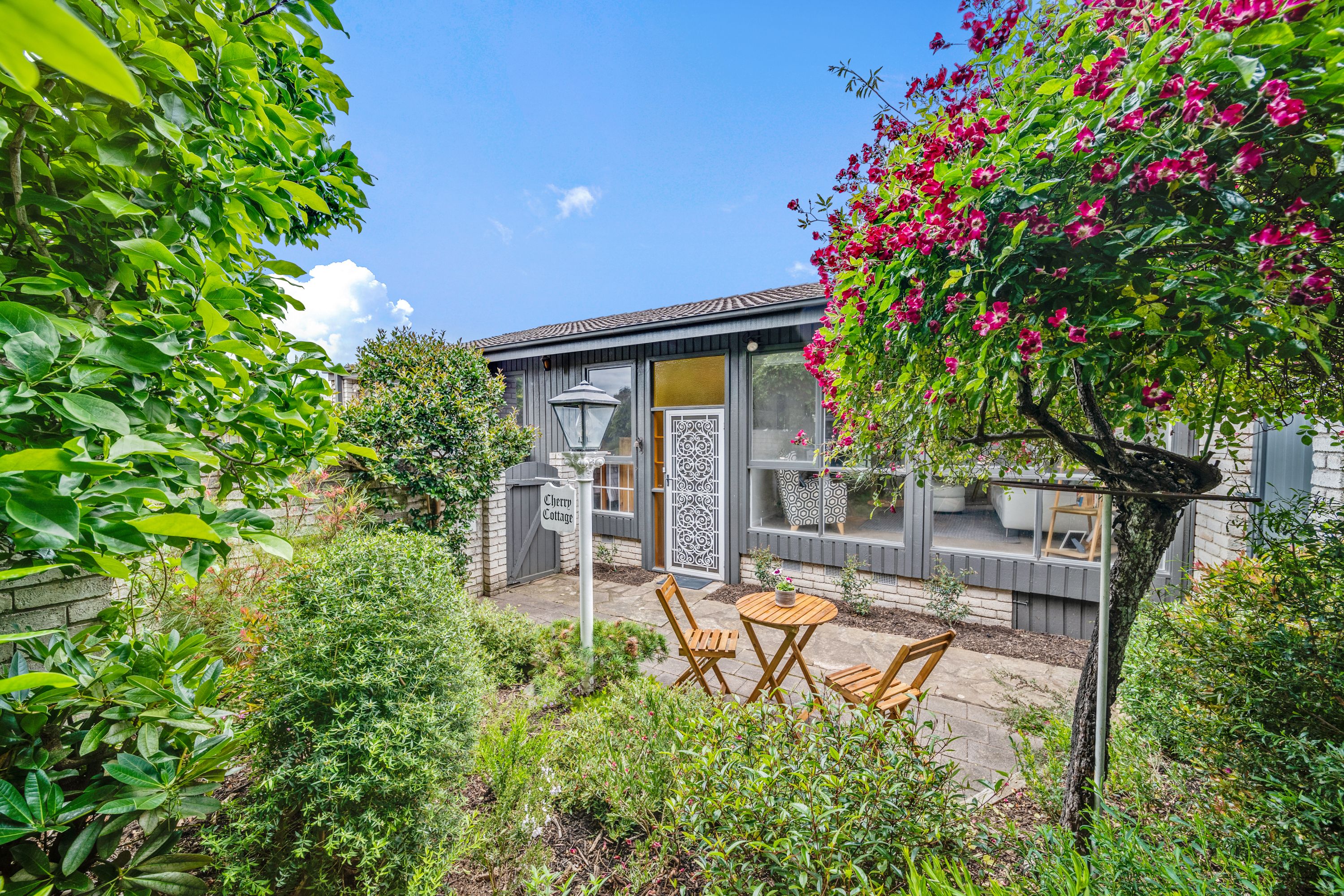 9 Woolner Circuit, Hawker ACT 2614, Hawker - Image 1