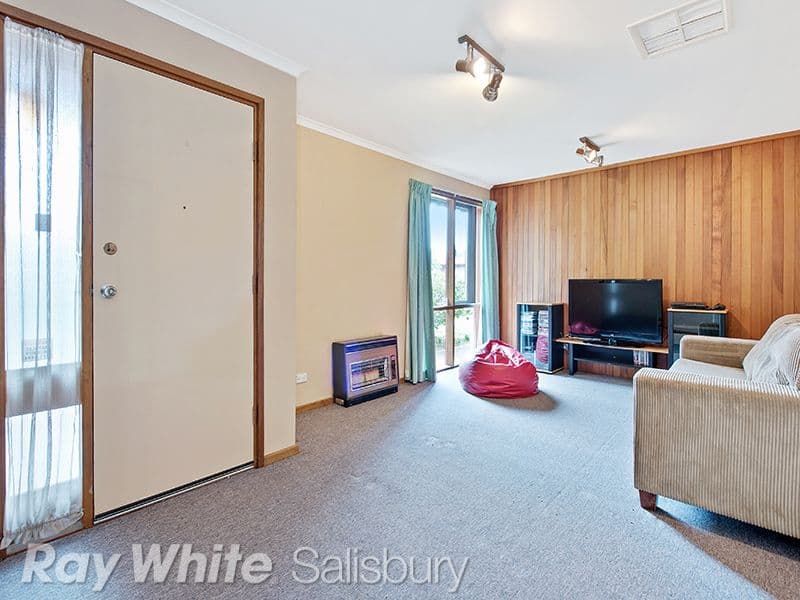 15 Sharon Avenue, Parafield Gardens SA 5107, Parafield Gardens - Thumbnail 2