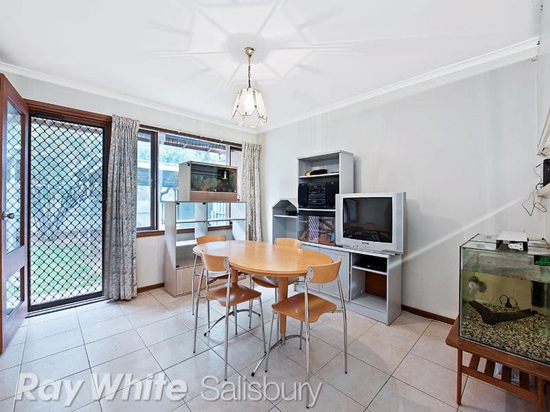15 Sharon Avenue, Parafield Gardens SA 5107, Parafield Gardens - Thumbnail 4