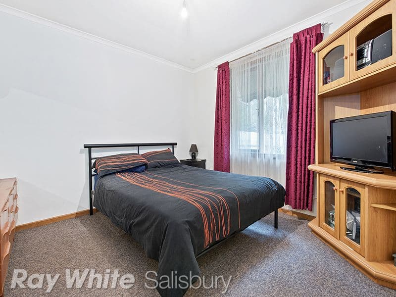 15 Sharon Avenue, Parafield Gardens SA 5107, Parafield Gardens - Thumbnail 5