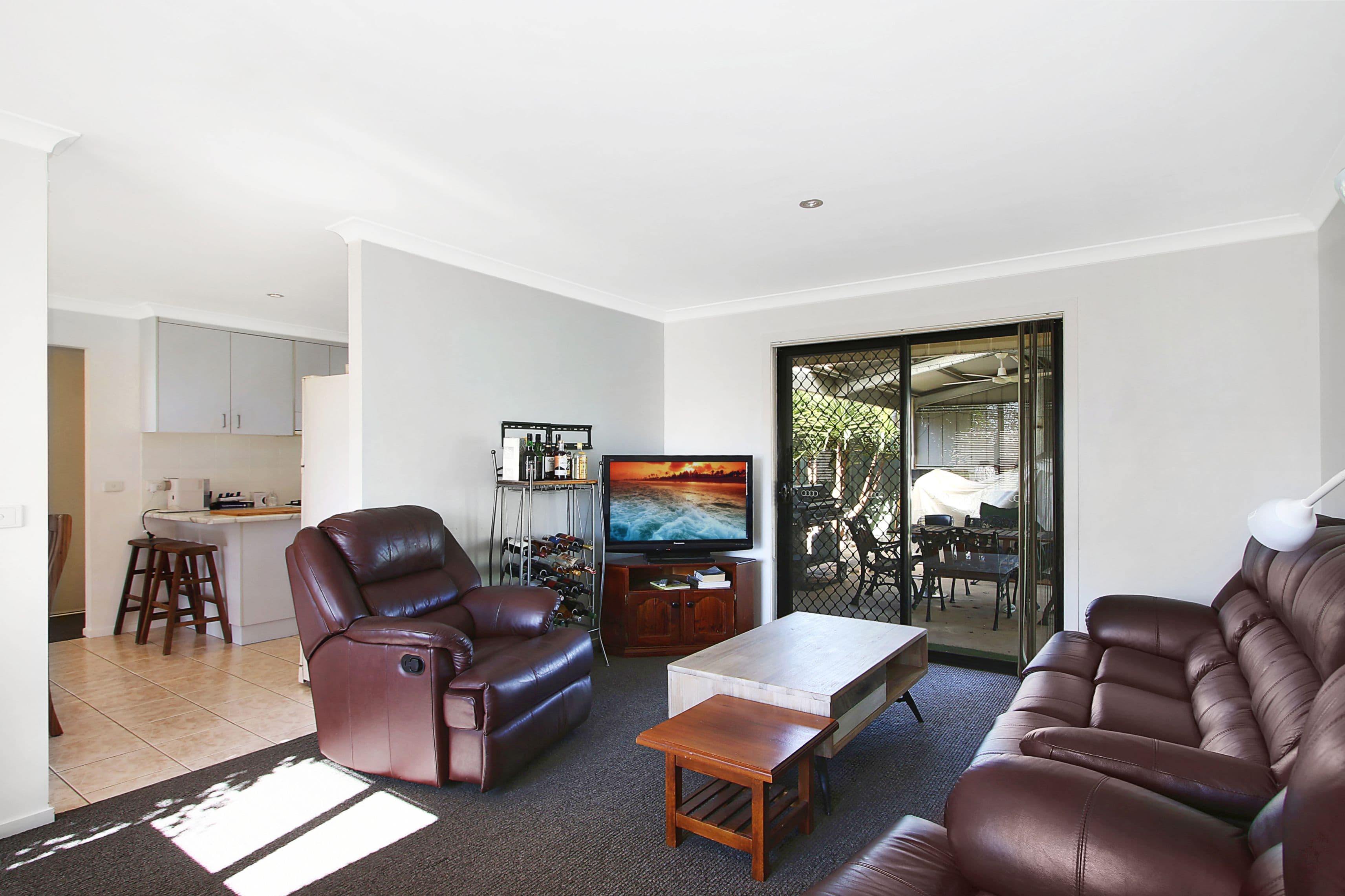 118 Clarke Street, Howlong NSW 2643, Howlong - Thumbnail 2