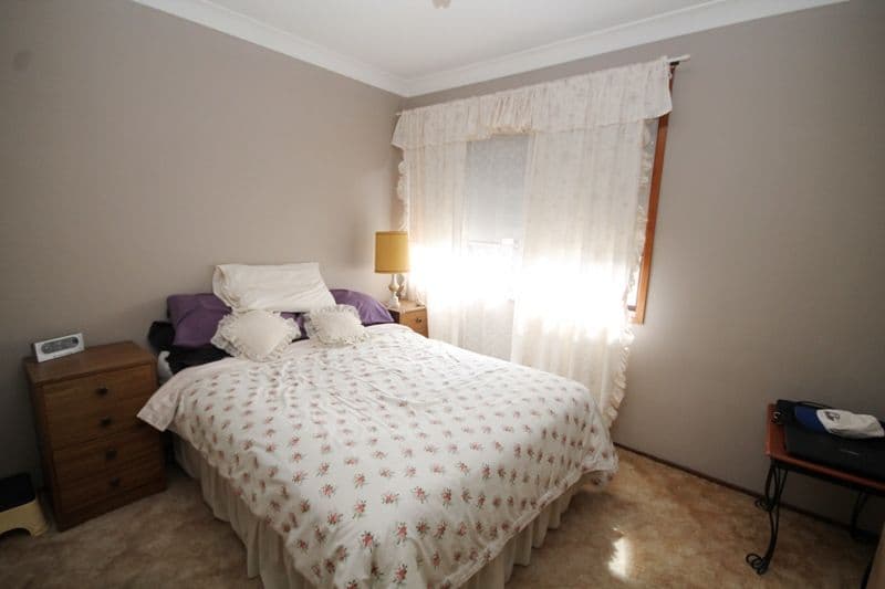 6 Stefanie Place, BONNYRIGG NSW 2177, Bonnyrigg - Thumbnail 4