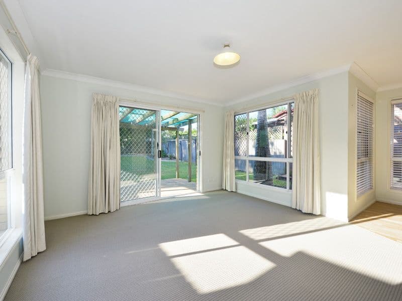 19 Cedar Street, CANNON HILL QLD 4170, Cannon Hill - Thumbnail 3