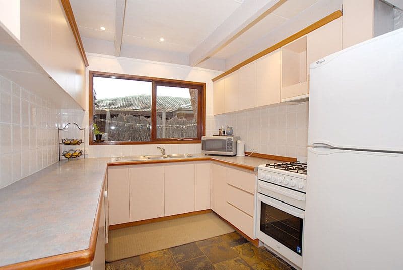 110  Harley Street North, KNOXFIELD VIC 3180, Knoxfield - Thumbnail 7
