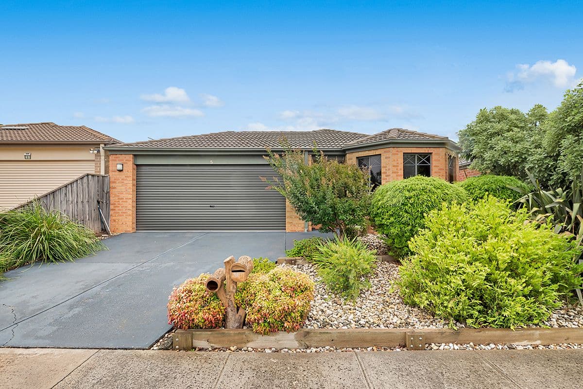 5 Ebony Street, Cranbourne VIC 3977, Cranbourne - Image 1