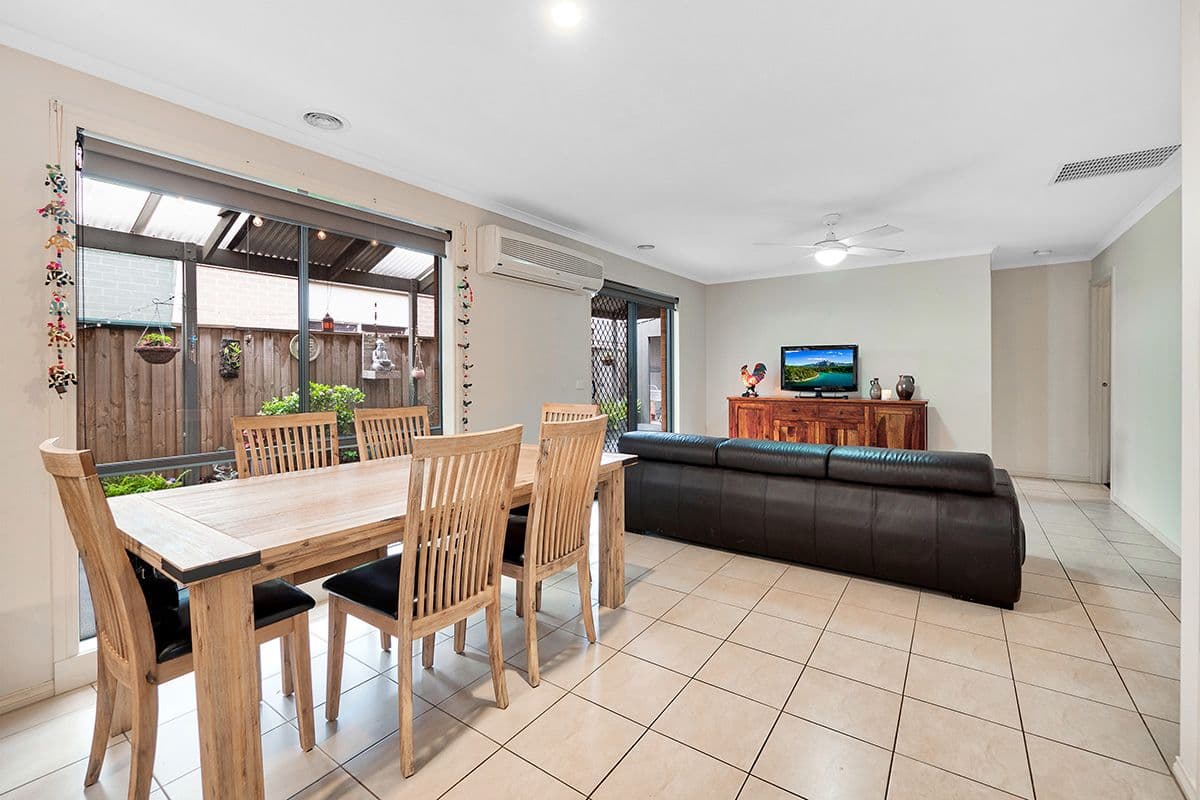 5 Ebony Street, Cranbourne VIC 3977, Cranbourne - Thumbnail 8