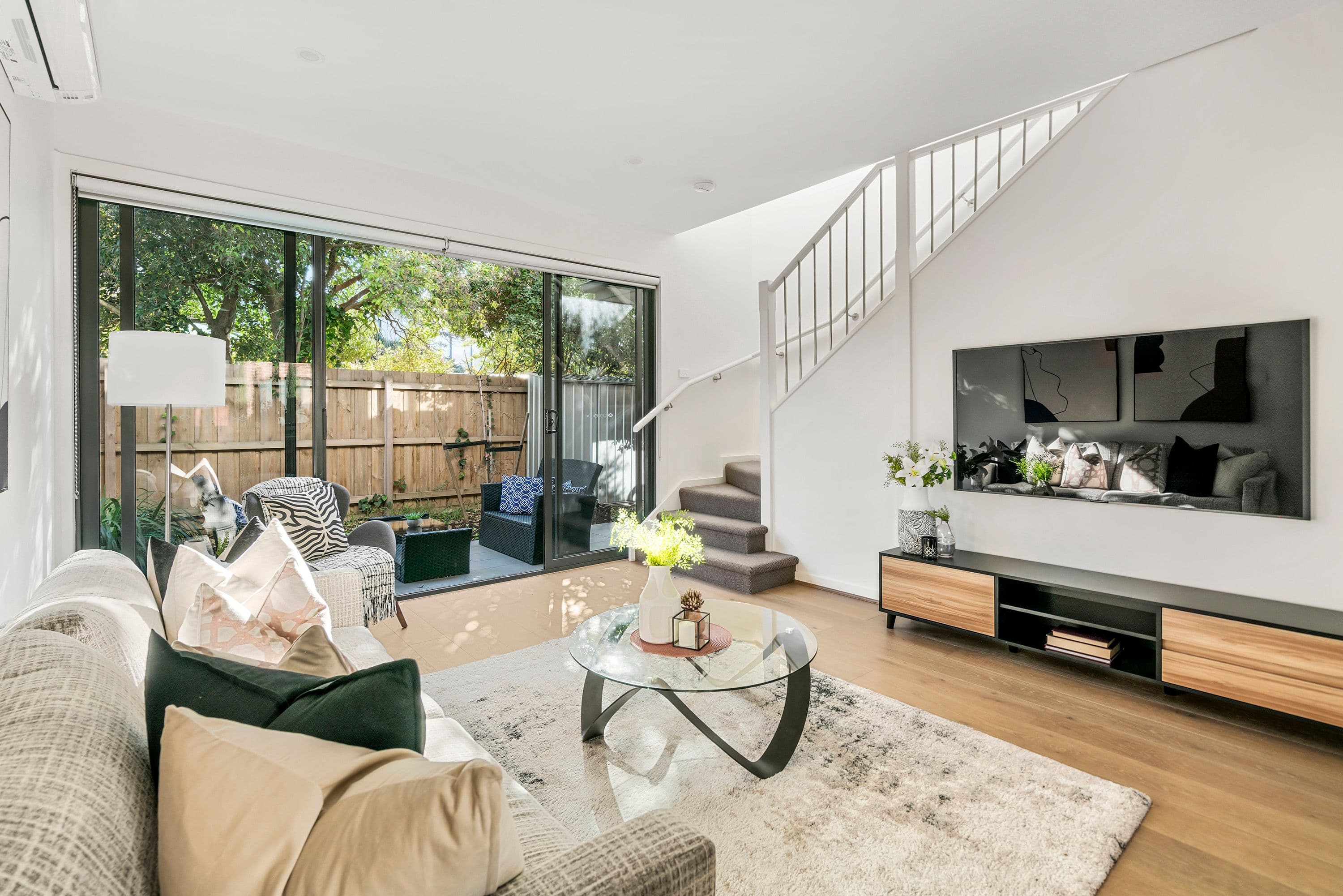 30 Ames Avenue, Carnegie VIC 3163, Carnegie - Thumbnail 3