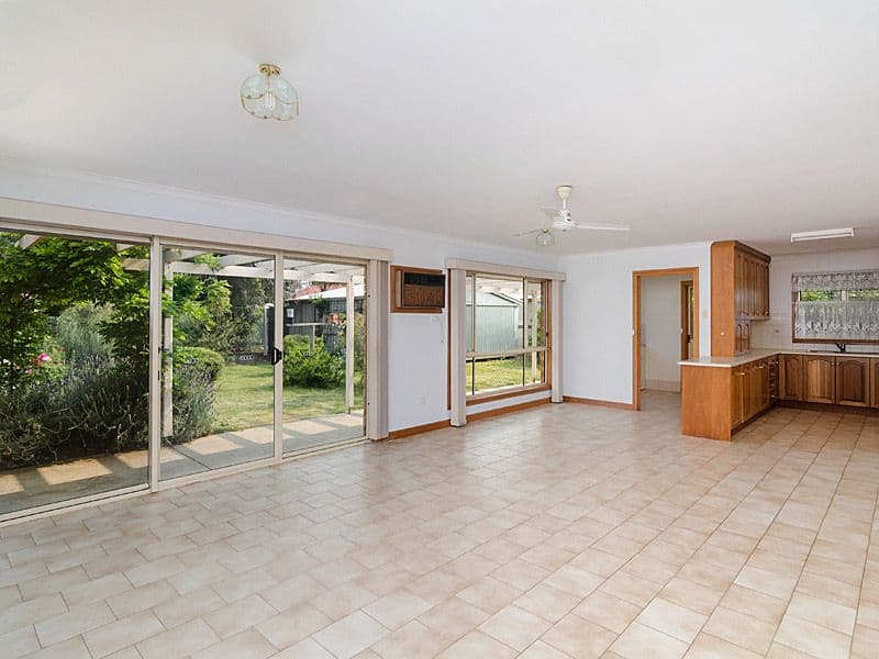 7 Liverpool Drive, STRATHALBYN SA 5255, Strathalbyn - Thumbnail 3