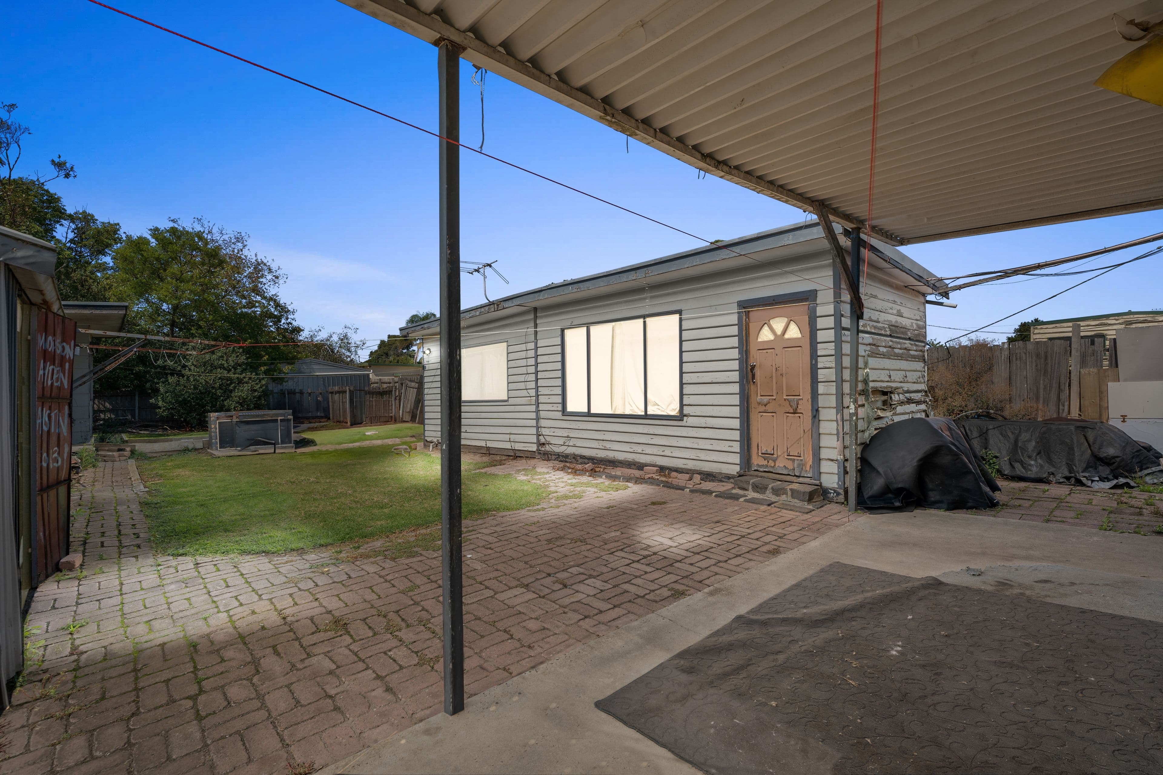 20 Neimur Avenue, Deer Park VIC 3023, Deer Park - Thumbnail 3