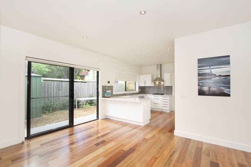 5 Ericksen Street, SPRINGVALE VIC 3171, Springvale - Thumbnail 3