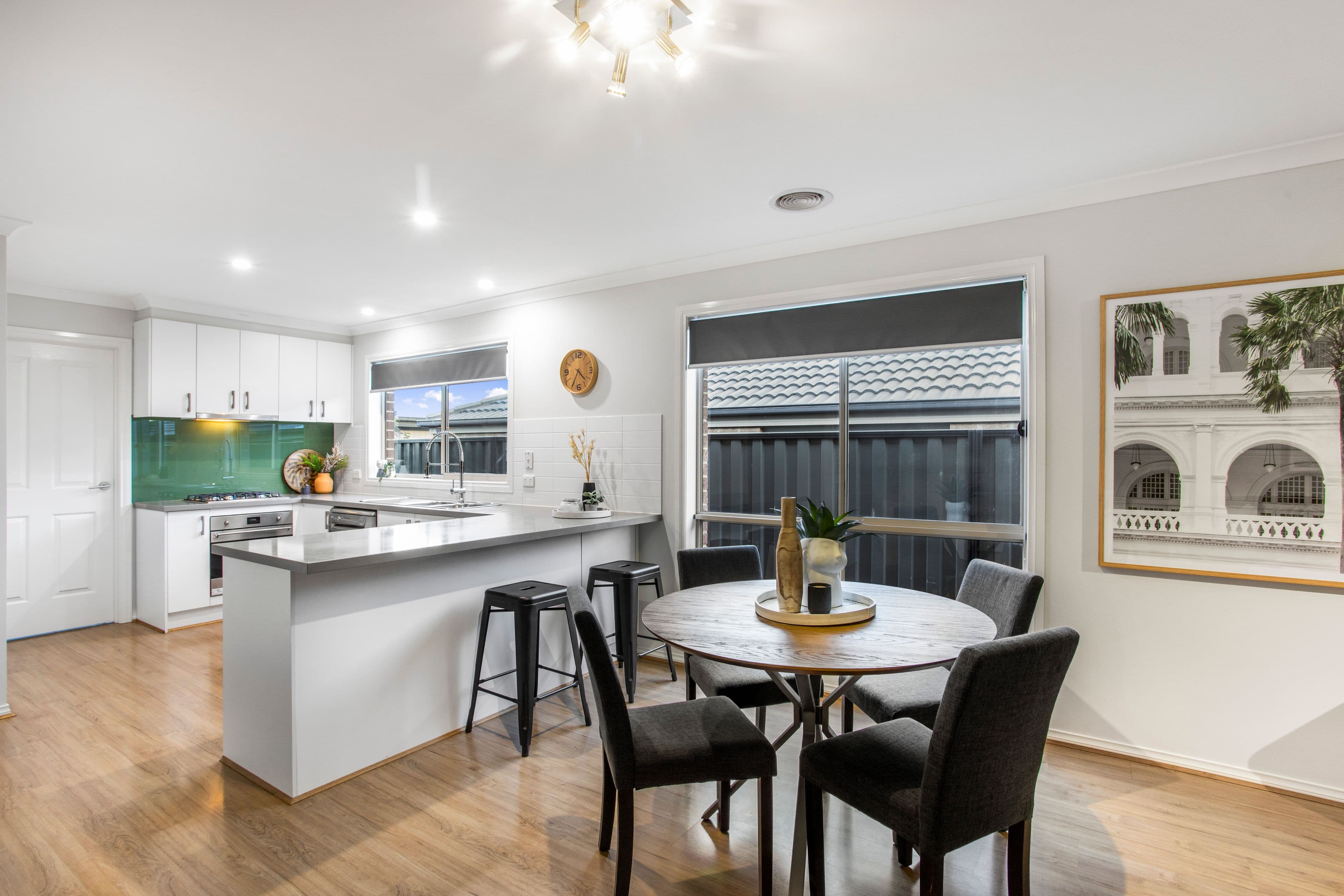 27 Botham Crescent, Pakenham VIC 3810, Pakenham - Thumbnail 5