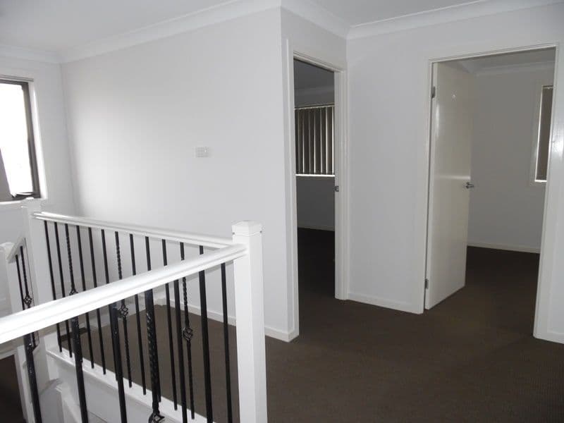 7 McIntyre Circuit, Middleton Grange NSW 2171, Middleton Grange - Thumbnail 4