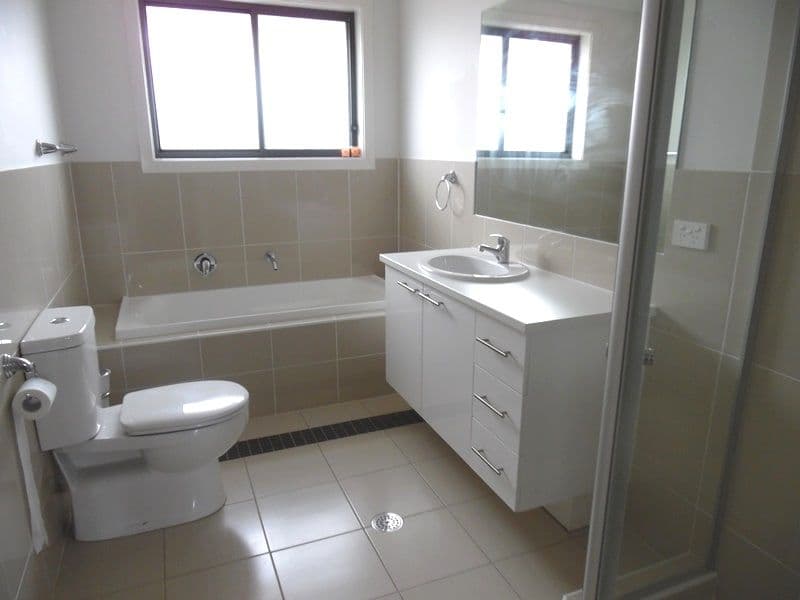 7 McIntyre Circuit, Middleton Grange NSW 2171, Middleton Grange - Thumbnail 5