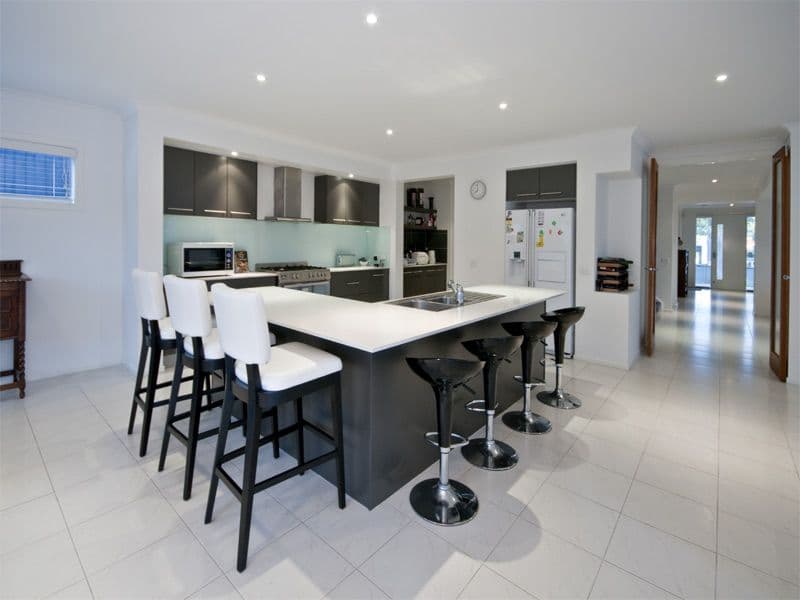 664 Whitehorse Road, MONT ALBERT VIC 3127, Mont Albert - Thumbnail 3