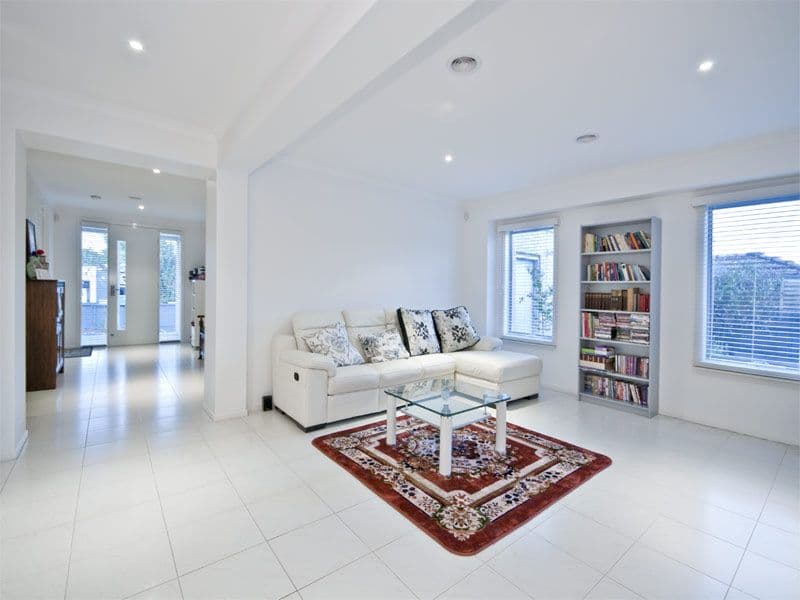664 Whitehorse Road, MONT ALBERT VIC 3127, Mont Albert - Thumbnail 4