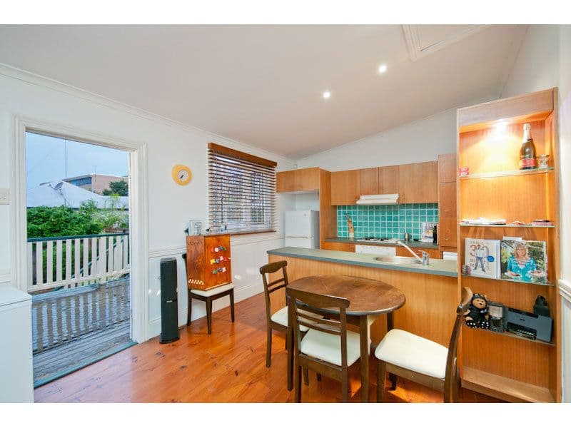 7 Martha Street, Paddington QLD 4064, Paddington - Thumbnail 3