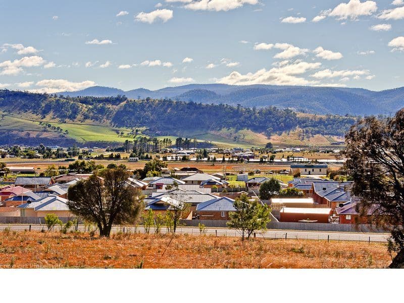 13 Una Court, BRIGHTON TAS 7030, Brighton - Thumbnail 2