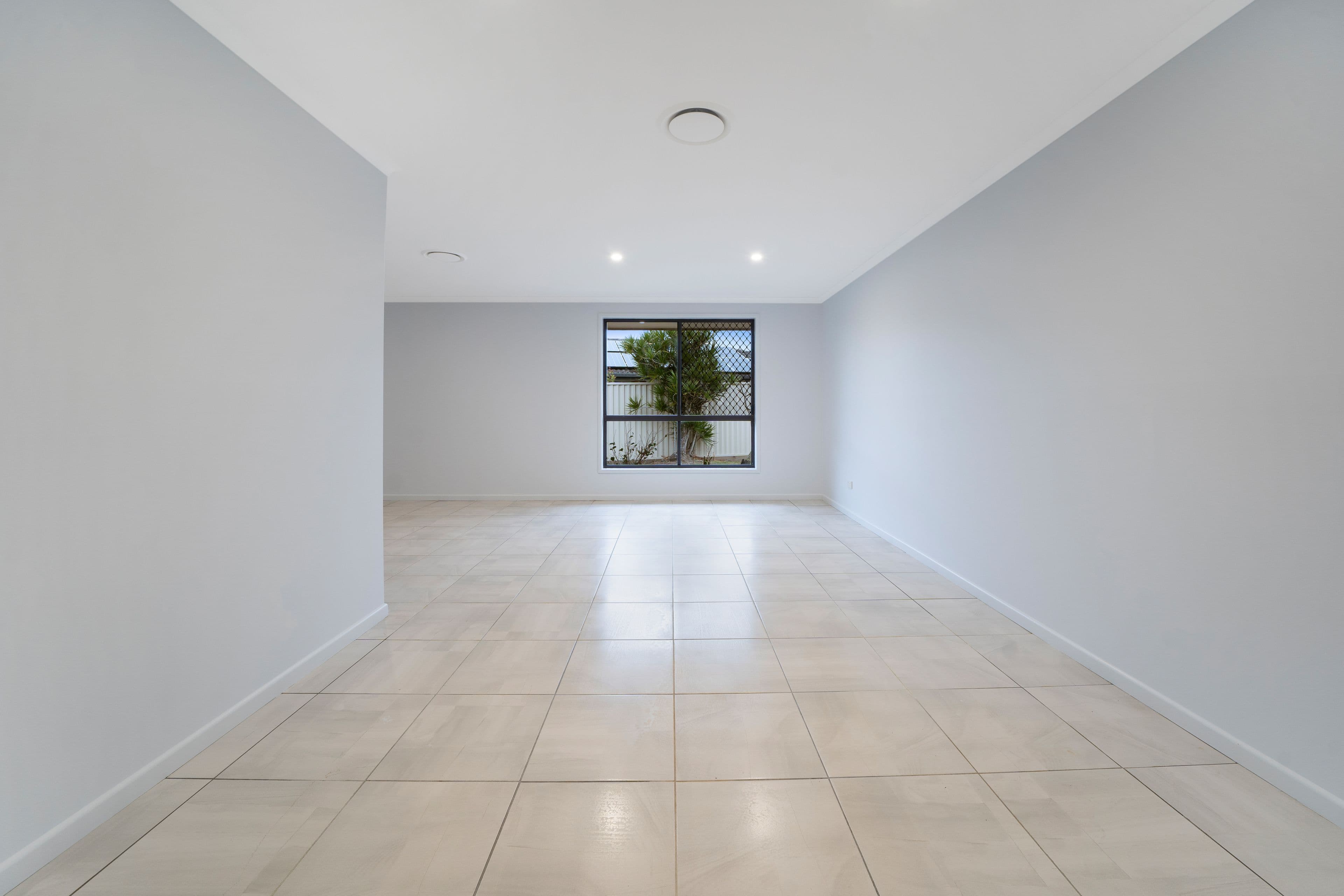 9 Sirene Crescent, Deception Bay QLD 4508, Deception Bay - Thumbnail 7