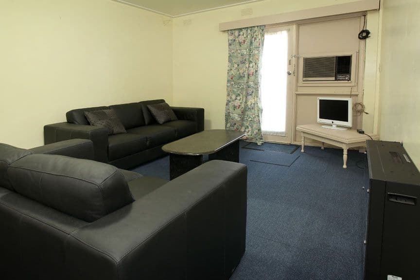 1 Avon Court, GLEN WAVERLEY VIC 3150, Glen Waverley - Thumbnail 3