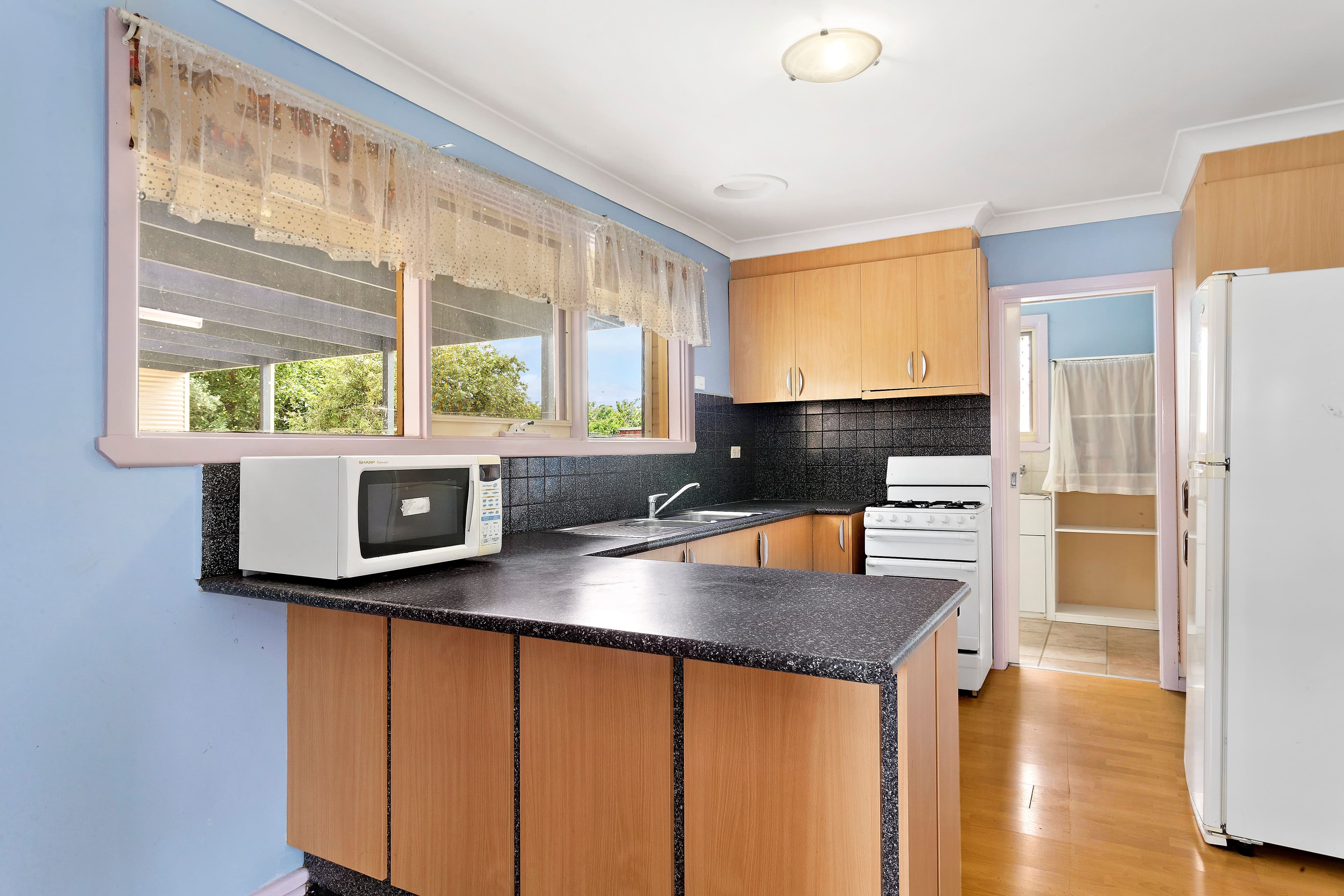28 Curtin Avenue, Lalor VIC 3075, Lalor - Thumbnail 5
