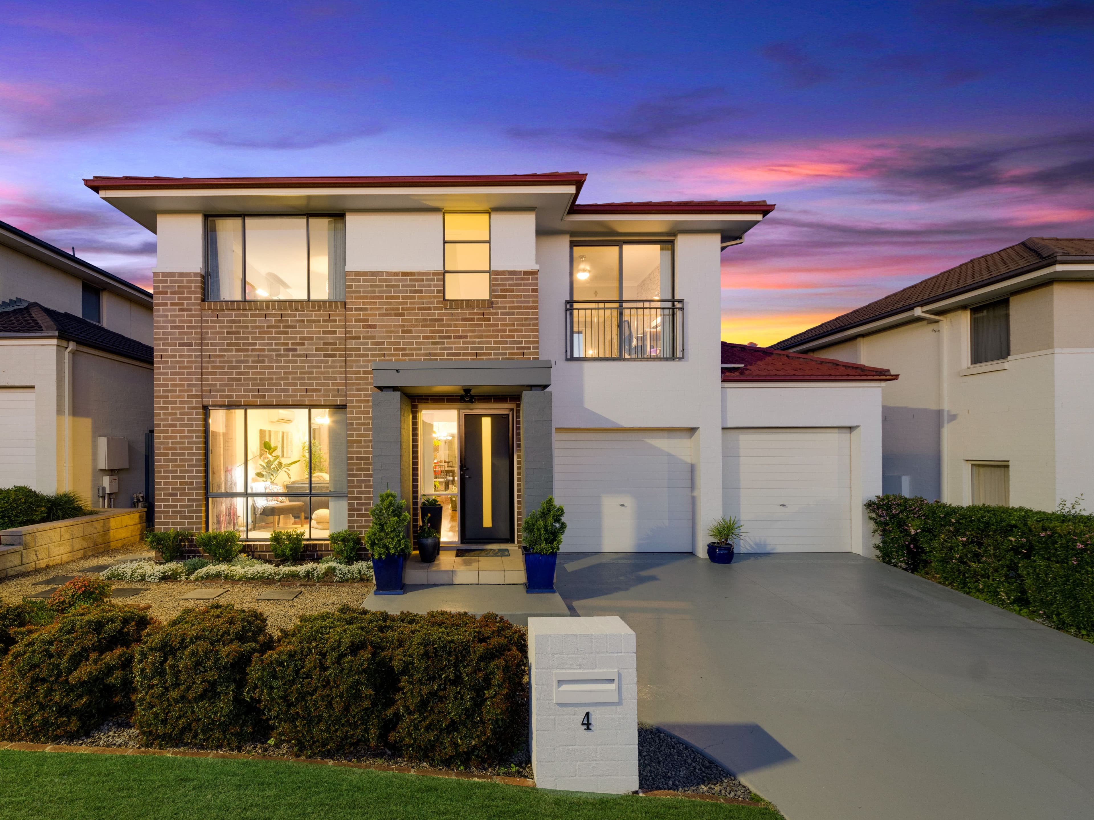 4 Hadlow Avenue, Glenfield NSW 2167, Glenfield - Image 1