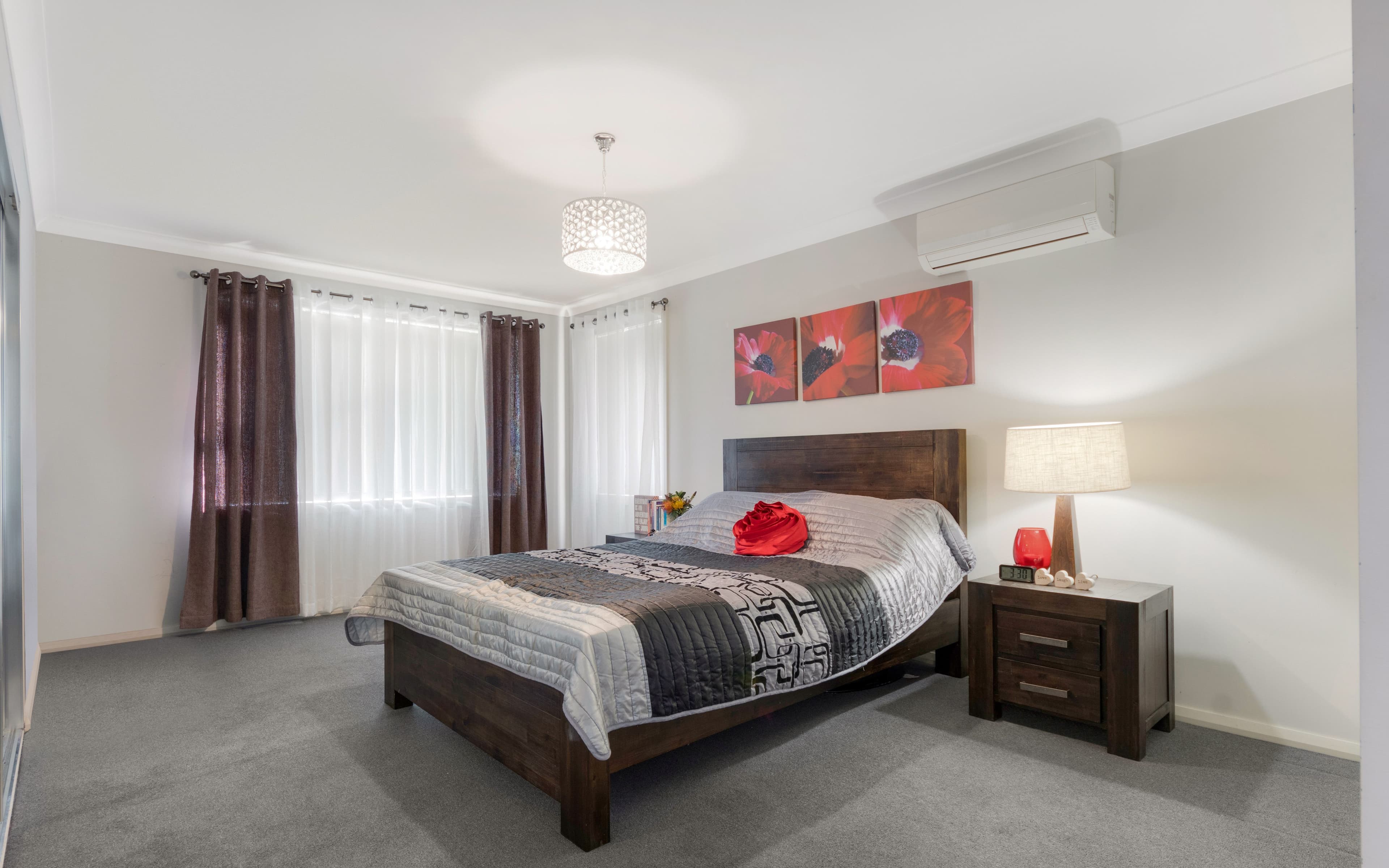 4 Hadlow Avenue, Glenfield NSW 2167, Glenfield - Thumbnail 7