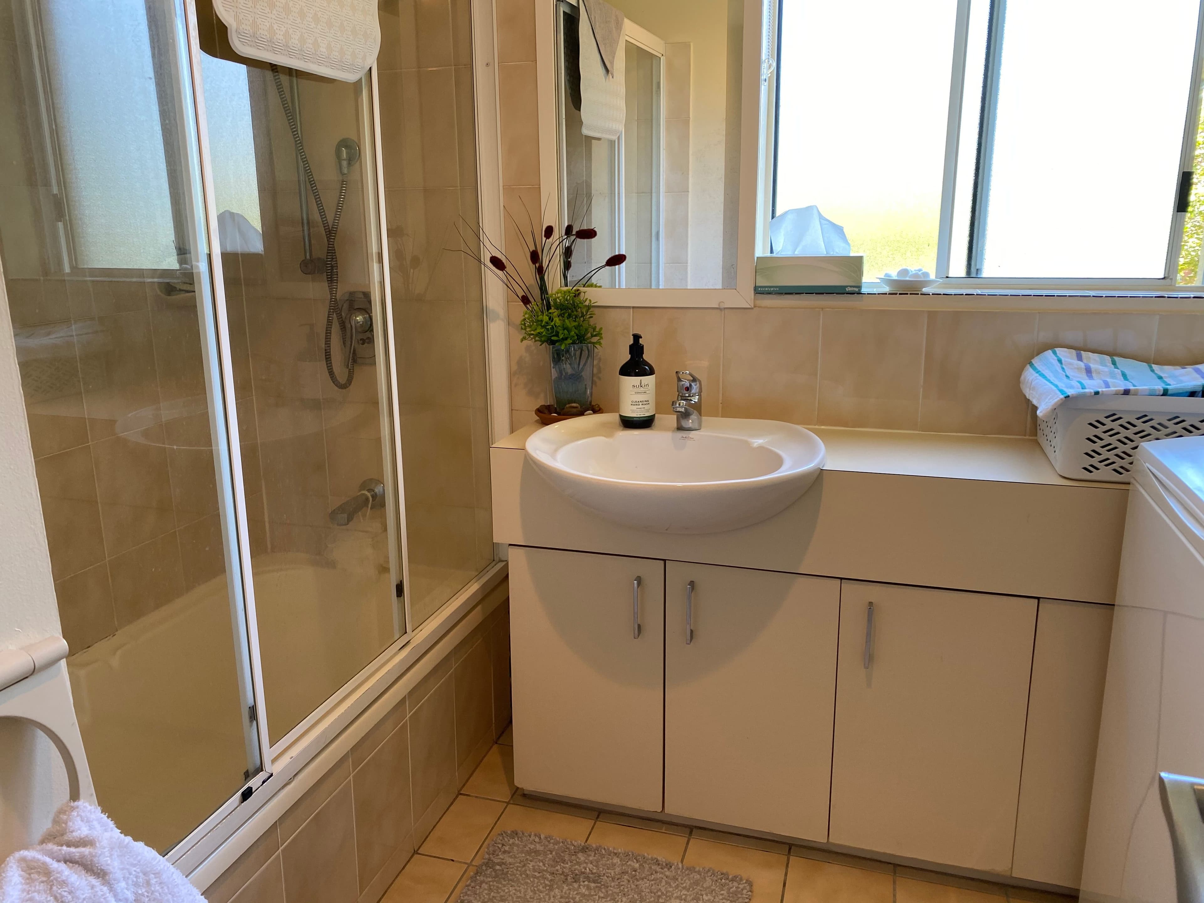 22 Jennifer Avenue, Runaway Bay QLD 4216, Runaway Bay - Thumbnail 6