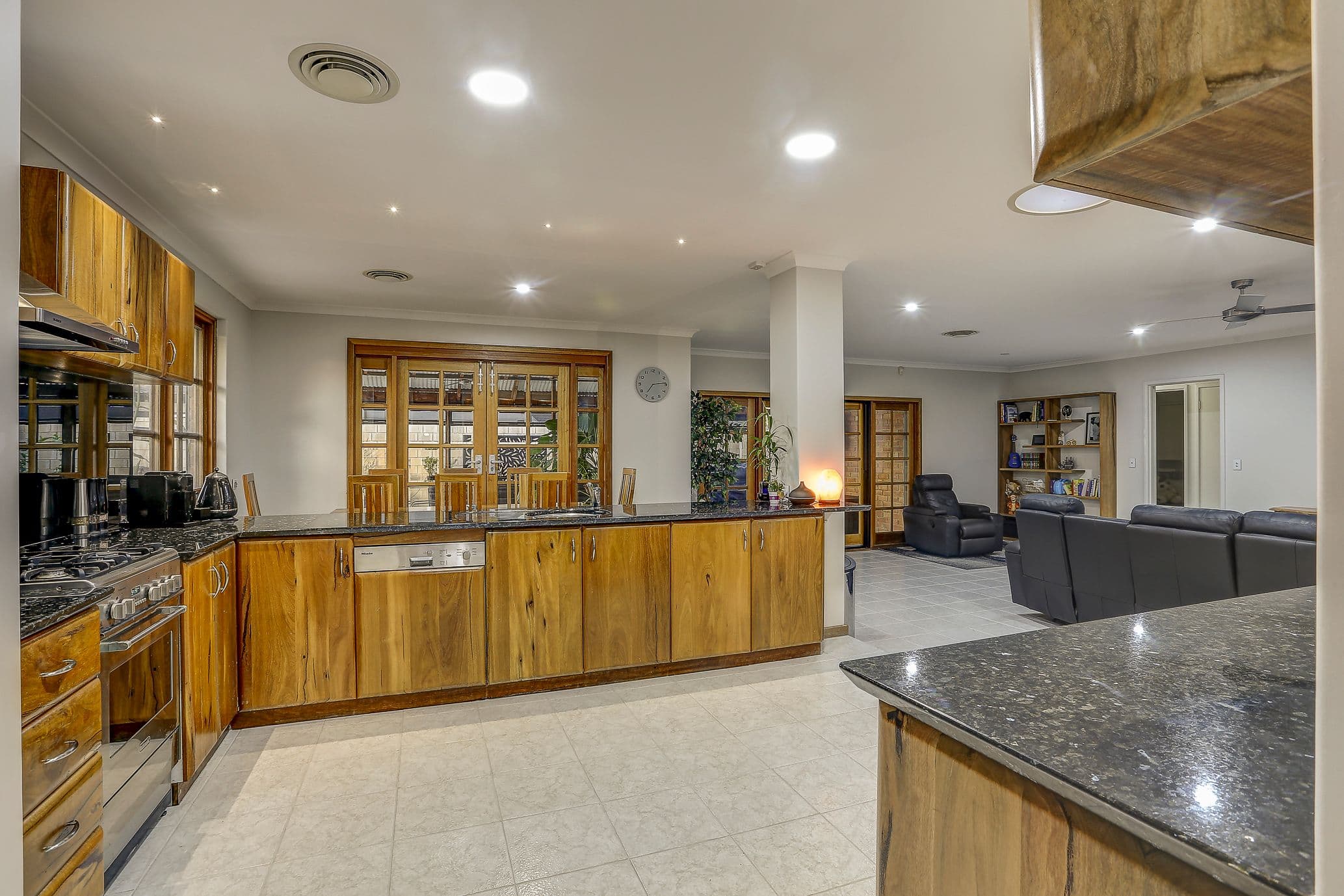 1 Rosella Circle, Ballajura WA 6066, Ballajura - Thumbnail 6