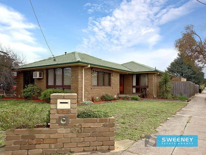 33 Somers Parade, Altona - Thumbnail 2