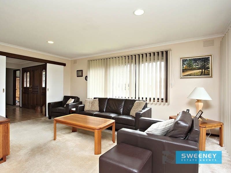 33 Somers Parade, Altona - Thumbnail 6