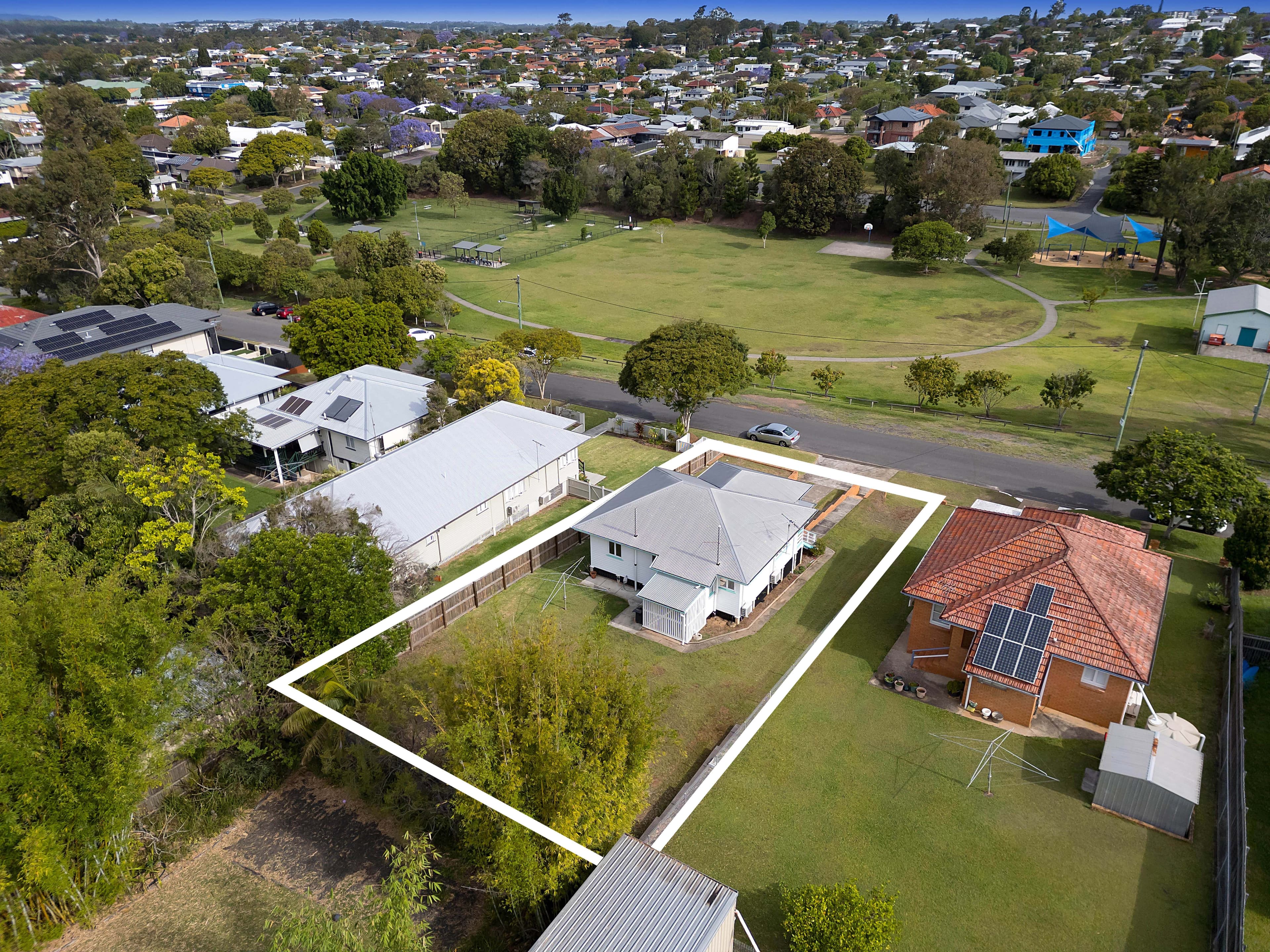 16 Abbeville Street, Upper Mount Gravatt QLD 4122, Upper Mount Gravatt - Thumbnail 2
